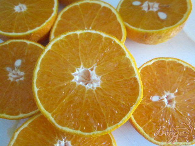 Фото приготовление рецепта: Апельсиновый десерт с персиками шаг №1