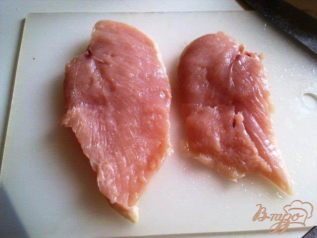 Фото приготовление рецепта: Куриное филе в панировке шаг №1