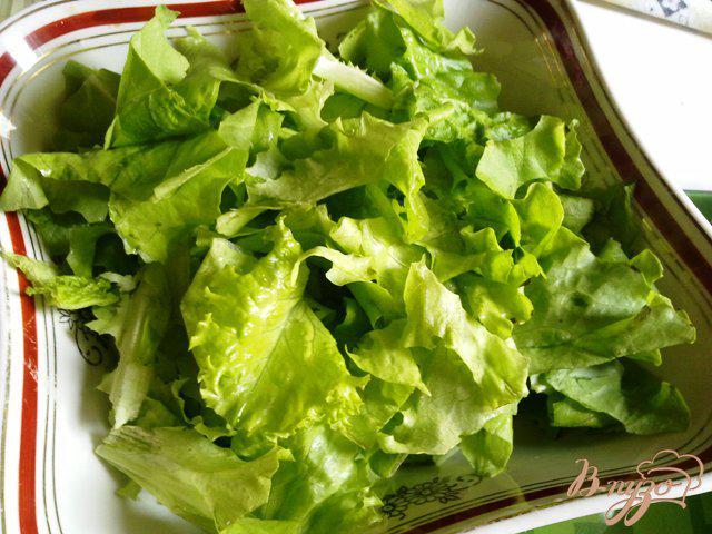 Фото приготовление рецепта: Салат из стерляди с овощами шаг №2