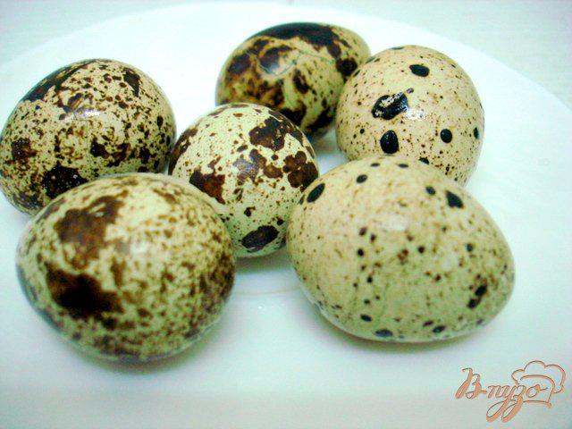 Фото приготовление рецепта: Зразы с перепелиными яйцами шаг №5