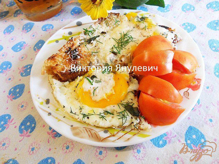 Фото приготовление рецепта: Гренки с яйцом и пармезаном шаг №5