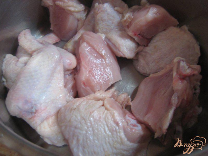 Фото приготовление рецепта: Курица с картофелем по-кубански шаг №1