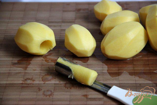 Фото приготовление рецепта: Запеченый картофель с беконом от Джейми шаг №1