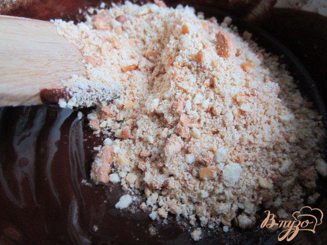 Фото приготовление рецепта: Конфеты «Миндаль в шоколаде» шаг №2