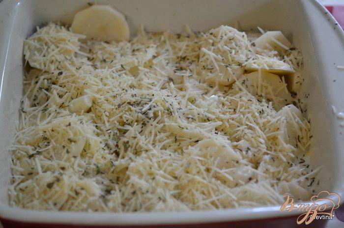Фото приготовление рецепта: Картофель с грибами шаг №4