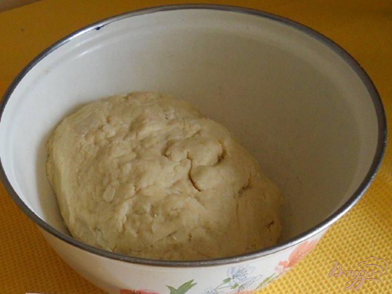 Фото приготовление рецепта: Пирог с вареньем шаг №3