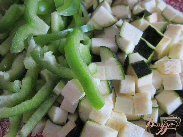 Фото приготовление рецепта: Лазанья с мясным фаршем и овощами шаг №3