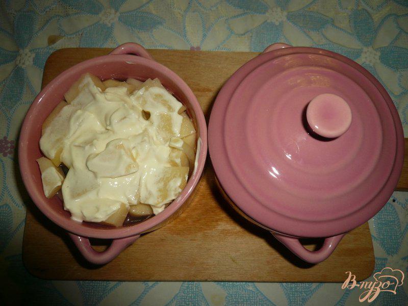 Фото приготовление рецепта: Ленивый горшочек с картофелем и мясом шаг №7