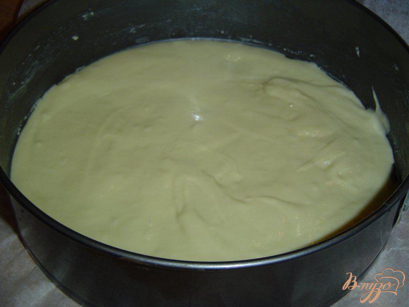 Фото приготовление рецепта: Быстрый пирог с яблоками на кефире шаг №5