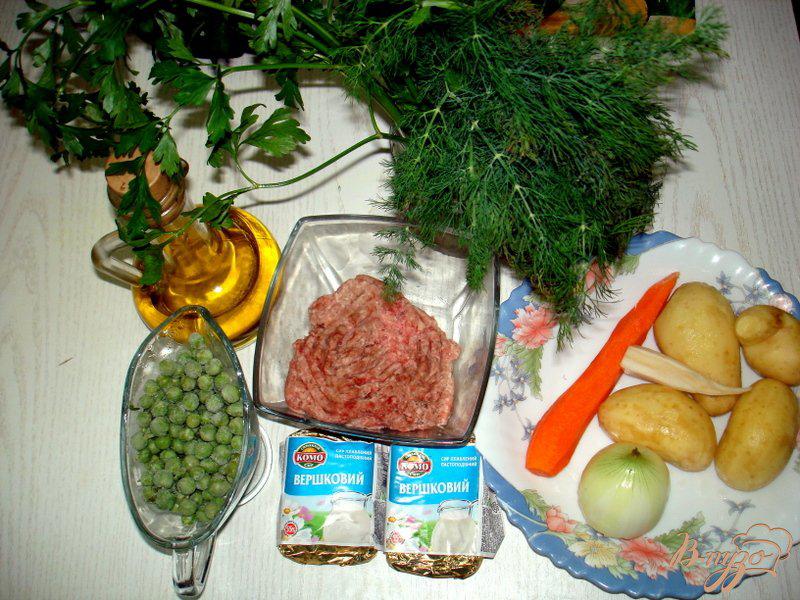 Фото приготовление рецепта: Суп с фрикадельками и сырочками шаг №1