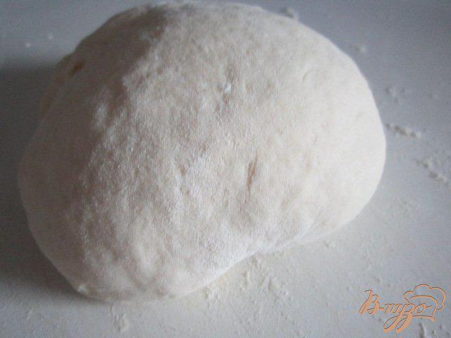 Фото приготовление рецепта: Сладкий пирог из хлебного теста шаг №1