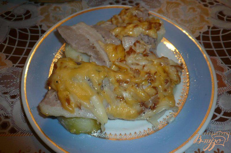 Фото приготовление рецепта: Картофель запеченный с беконом и сыром шаг №9