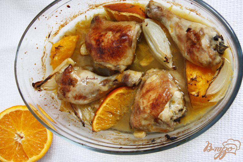 Фото приготовление рецепта: Апельсиновые куриные бёдрышки шаг №3