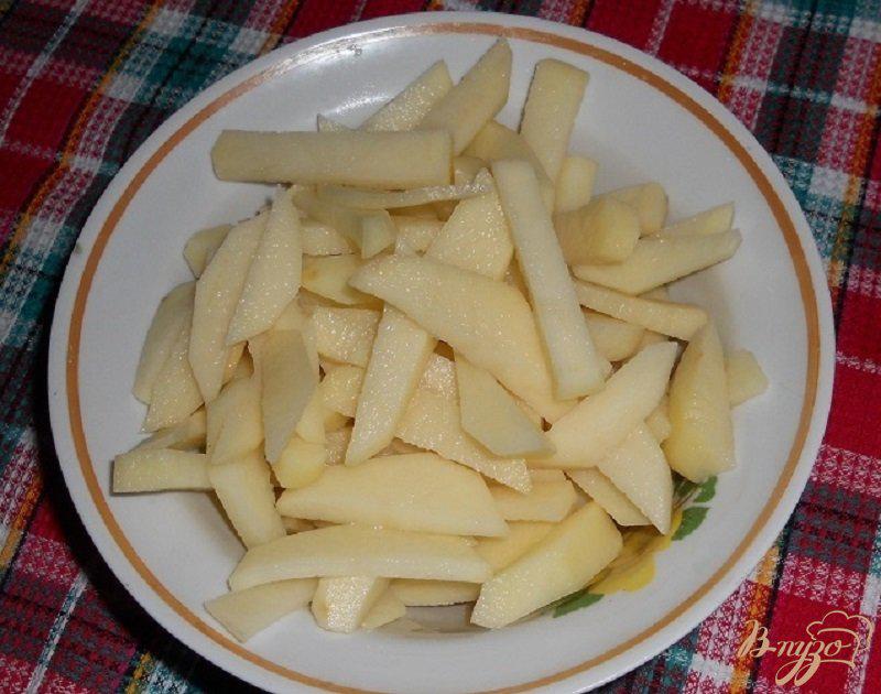 Фото приготовление рецепта: Суп картофельный с вермишелью шаг №2