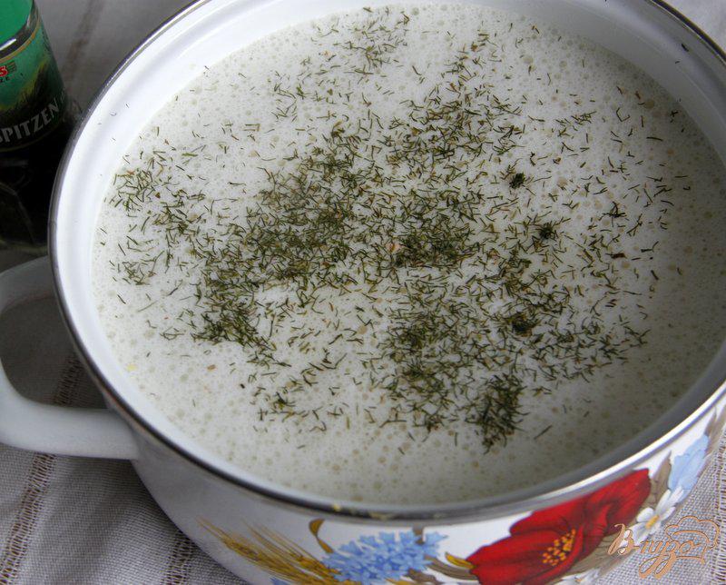 Фото приготовление рецепта: Сливочный суп с рыбой шаг №8