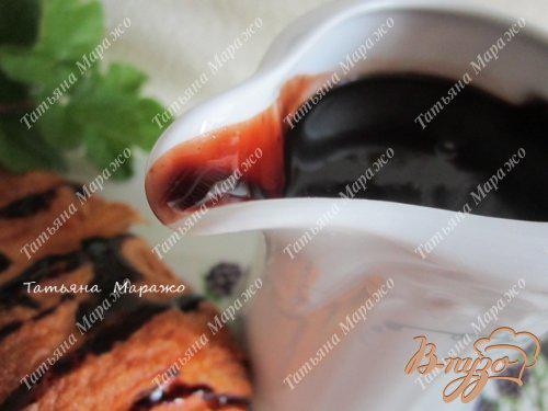 Фото приготовление рецепта: Шоколадный соус шаг №6