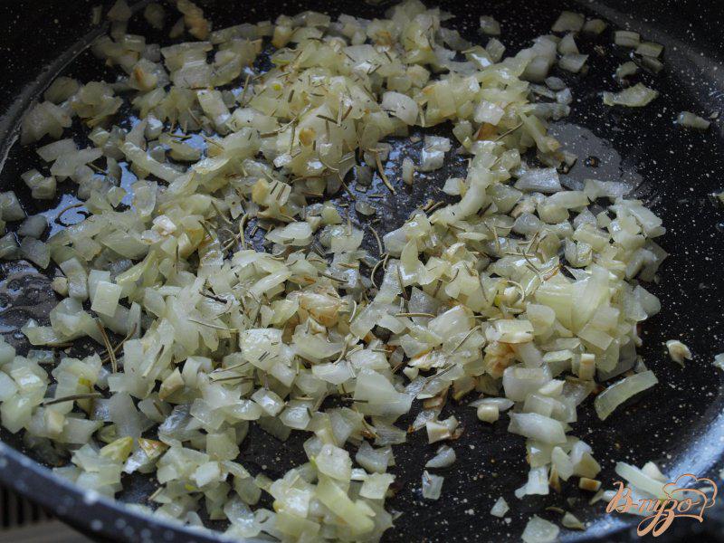 Фото приготовление рецепта: Постная лепёшка с маслинами шаг №5