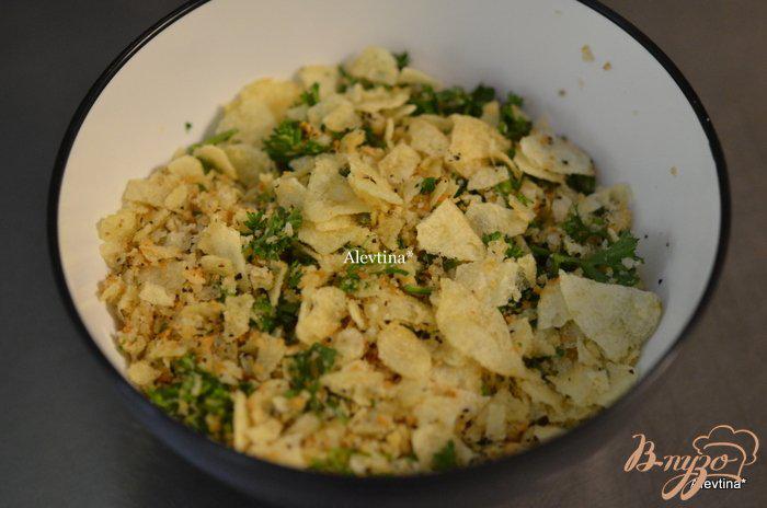 Фото приготовление рецепта: Говядина в картофельных чипсах шаг №4