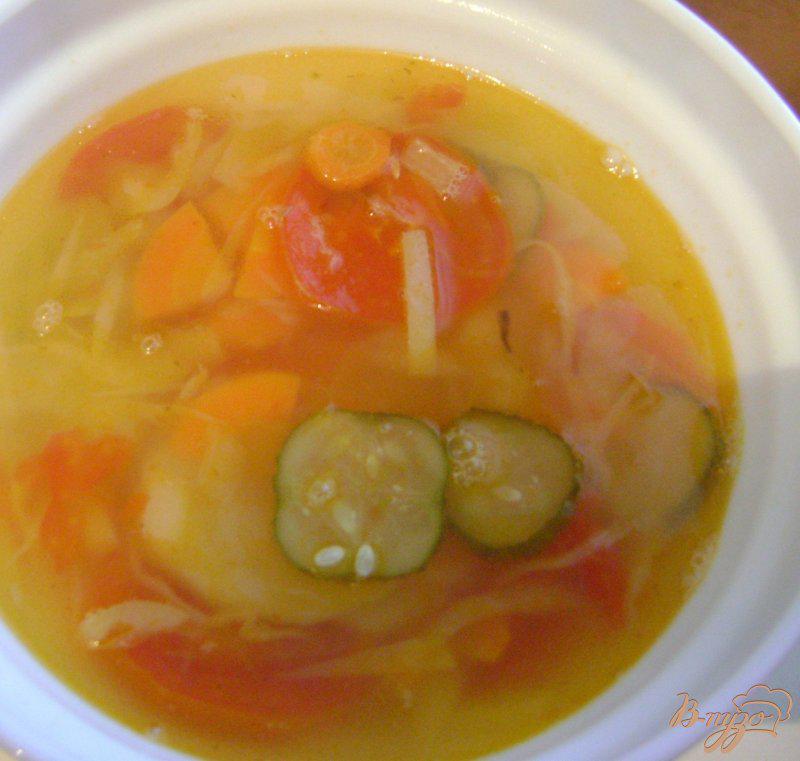 Фото приготовление рецепта: Овощной суп с огурцами шаг №9