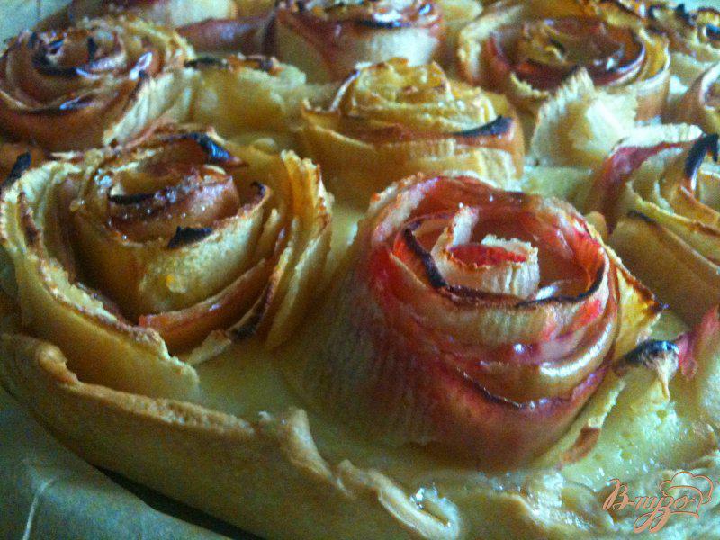 Фото приготовление рецепта: Пирог «Яблочные розы» шаг №10
