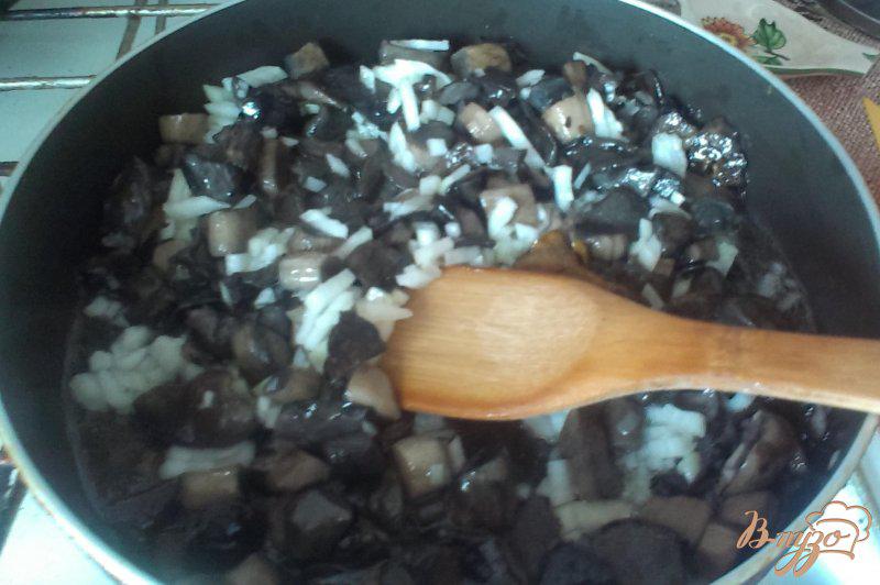 Фото приготовление рецепта: Жаркое с курицей и грибами в горшочках шаг №1