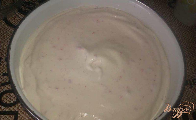 Фото приготовление рецепта: Йогуртовое мороженое шаг №4