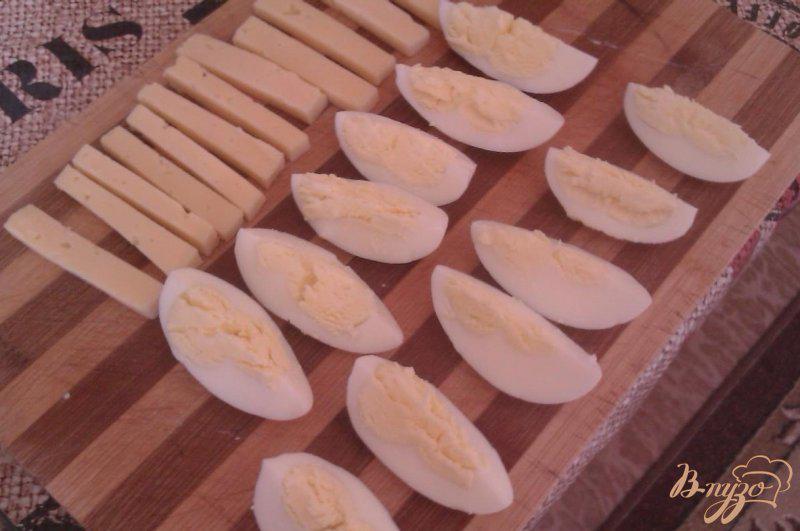 Фото приготовление рецепта: Свиные зразы с яйцом и сыром шаг №5