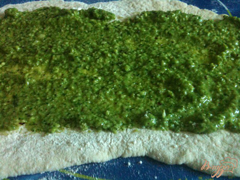 Фото приготовление рецепта: Овсяный хлеб со шпинатом шаг №5