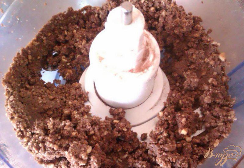 Фото приготовление рецепта: Шоколадно-кокосовый рулет шаг №2