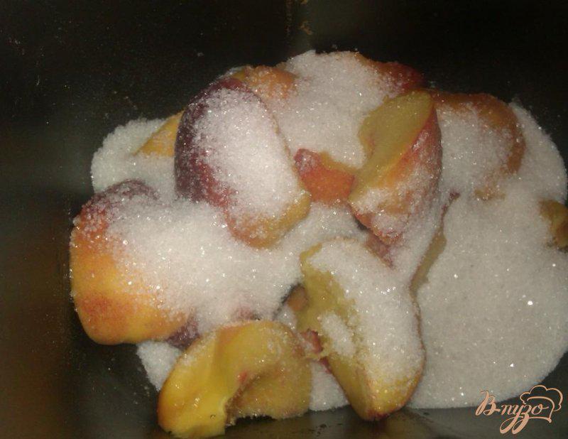 Фото приготовление рецепта: Персиковый джем в хлебопечке шаг №2