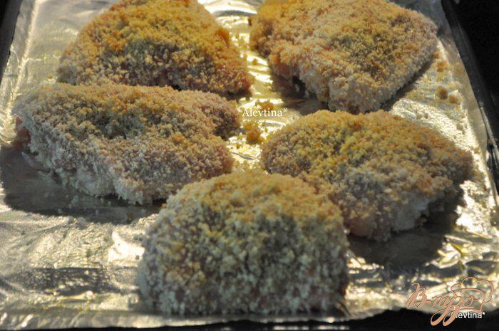 Фото приготовление рецепта: Абрикосовые куриные бедрышки шаг №4