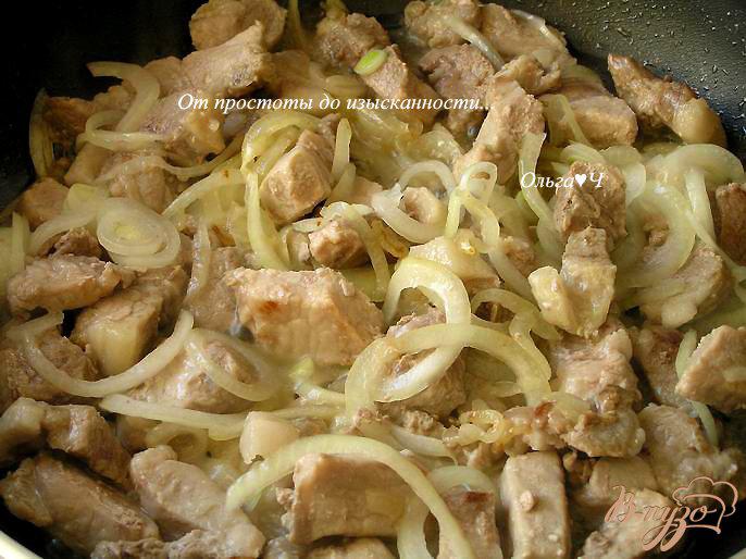 Фото приготовление рецепта: Свинина с картофелем, цуккини и эстрагоном шаг №1