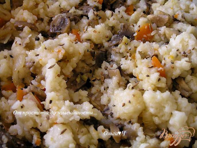 Фото приготовление рецепта: Перец, фаршированный рисом и грибами на пару шаг №3