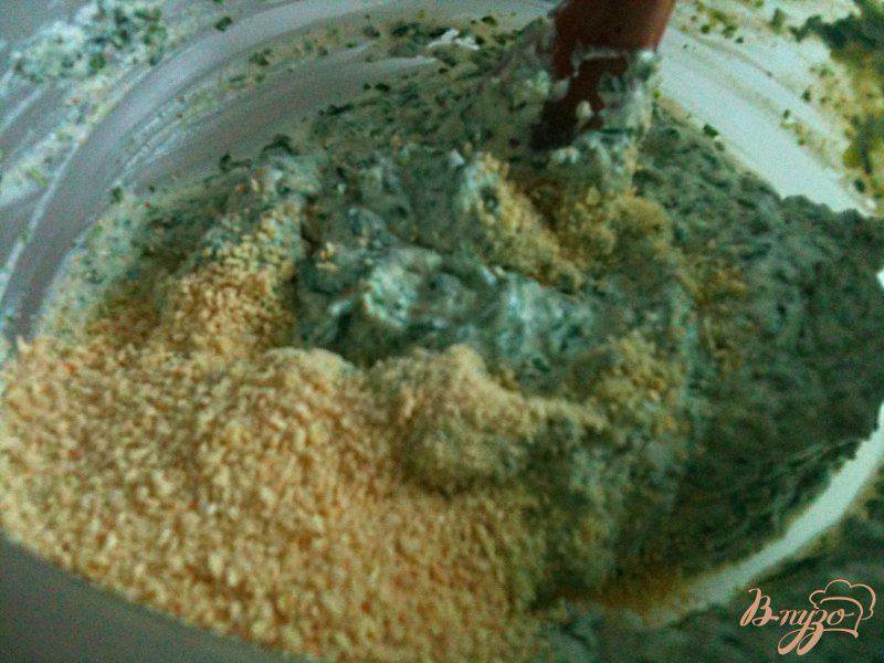 Фото приготовление рецепта: Равиоли с рикоттой и шпинатом шаг №4