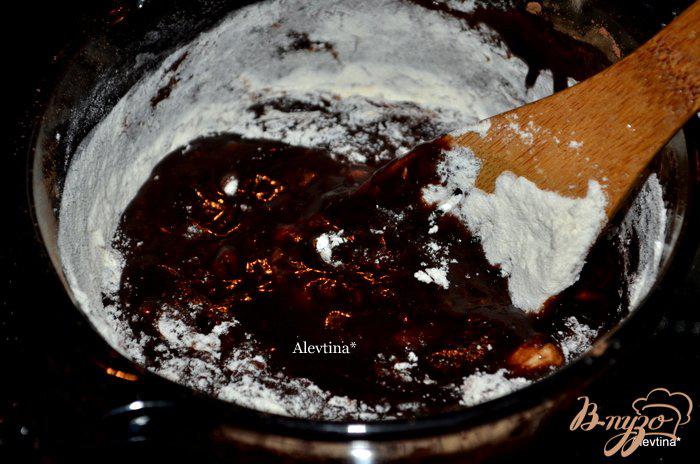 Фото приготовление рецепта: Брауни со вкусом Амаретто и рикоттой шаг №2