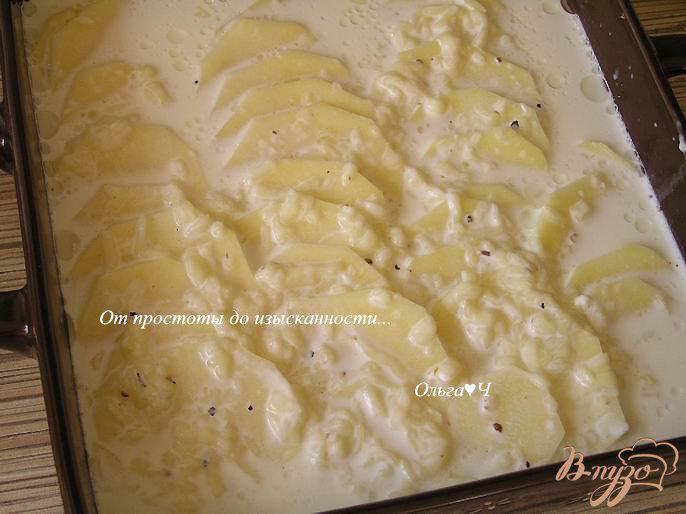 Фото приготовление рецепта: Картофельный гратен Дофинуа шаг №3