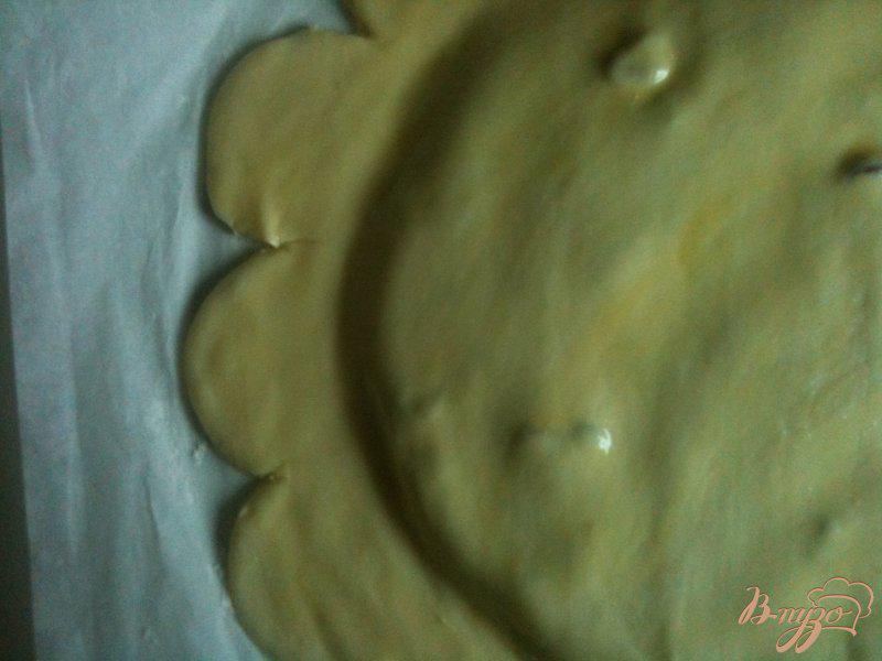 Фото приготовление рецепта: Слоеный пирог «Питивье» - Le Pithiviers шаг №5