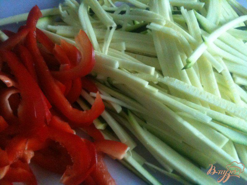 Фото приготовление рецепта: Овощной суп с картофельными галушками шаг №3