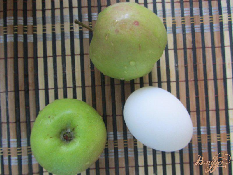 Фото приготовление рецепта: Запечные яблочки с безе шаг №1