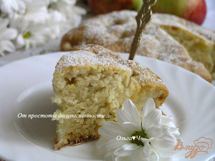 Фото приготовление рецепта: Шарлотка с яблоками (постная) шаг №7