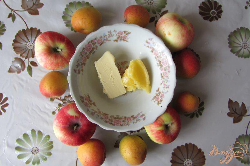 Фото приготовление рецепта: Яблоки по украински шаг №1