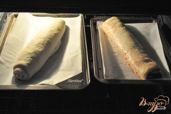 Фото приготовление рецепта: Дрожжевое тесто для хлебопечки шаг №6