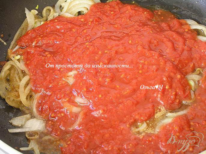 Фото приготовление рецепта: Свиные ребрышки в томатном соусе с майораном шаг №2