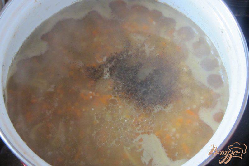 Фото приготовление рецепта: Суп с чечевицей и горохом шаг №5