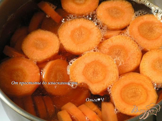 Фото приготовление рецепта: Салат из бланшированной моркови шаг №1