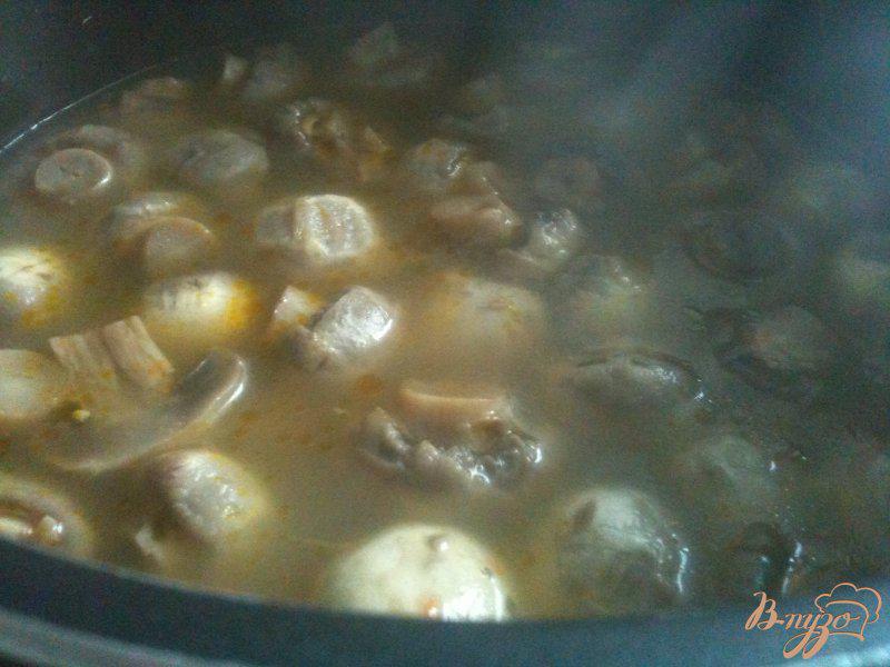 Фото приготовление рецепта: Крем-суп из шампиньонов с горохом нут шаг №1