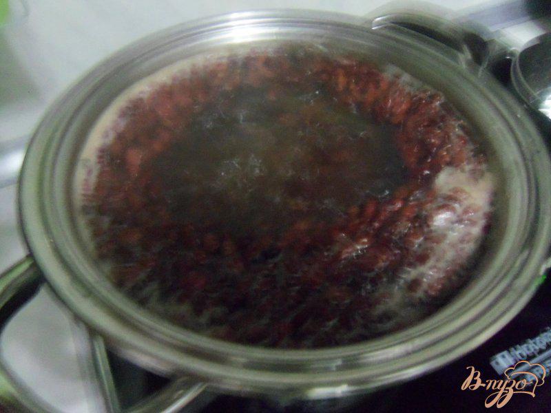 Фото приготовление рецепта: Суп фасолевый с солеными огурцами шаг №1
