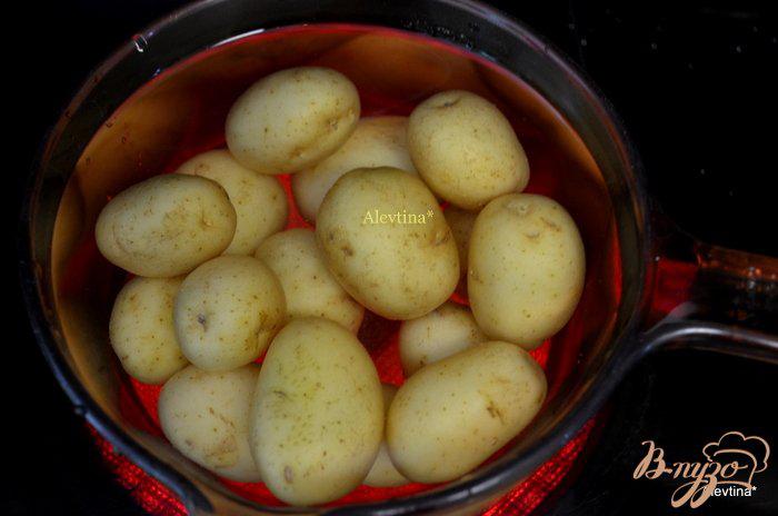 Фото приготовление рецепта: Молодой картофель с горчицей шаг №1