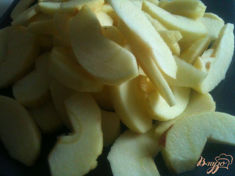 Фото приготовление рецепта: Слоеная улитка с яблоками шаг №1