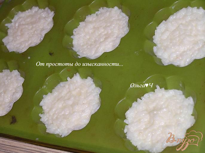 Фото приготовление рецепта: Рисовый пудинг с джемом шаг №4